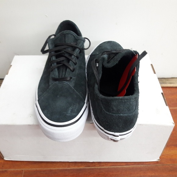 vans - Picture 3 of 3